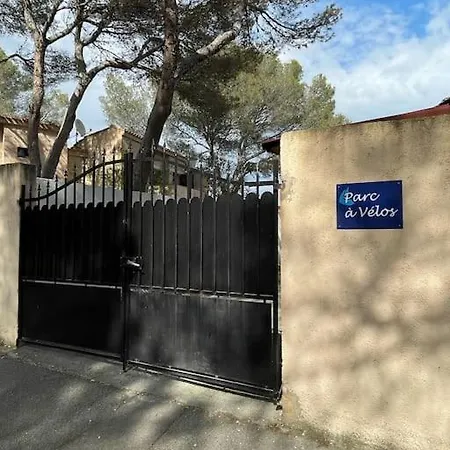 Διαμέρισμα T2 4 Personnes Proche Des Plages Saint-Raphaël